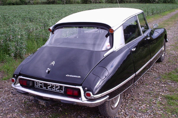 1971 DS20 3